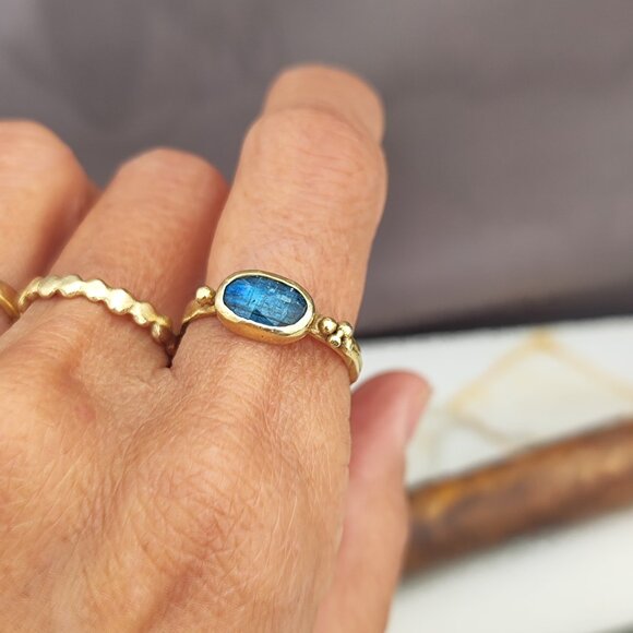 14K Yellow gold ring with Blue Kyanite. UNIQUE handmade beautiful texture ring. - Picture 13 of 13